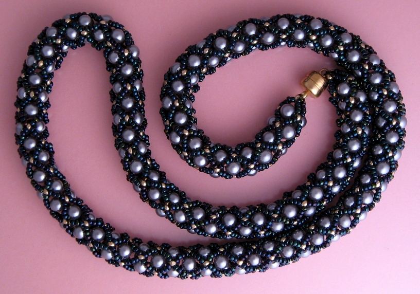Grey Pearls with Black and Gold Grey Pearls with Black and Gold